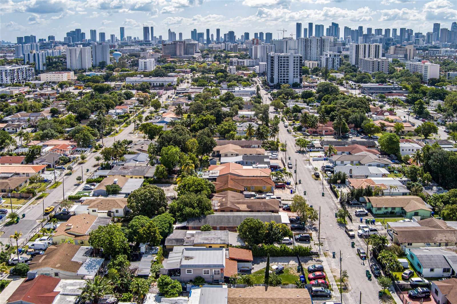 1865 NW 16th St, Miami, Florida image 9