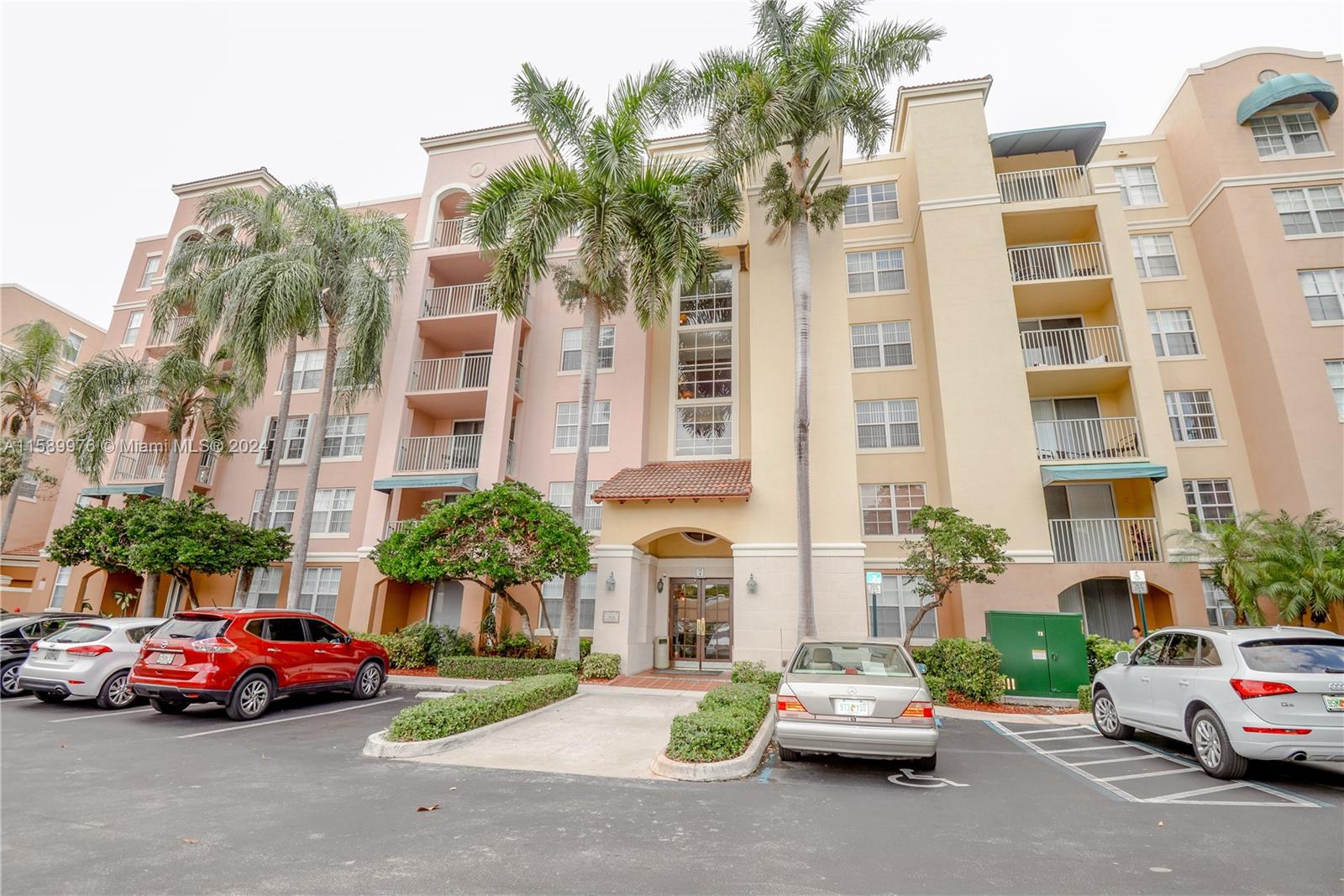 19601 E Country Club Dr #7103, Aventura FL 33180
