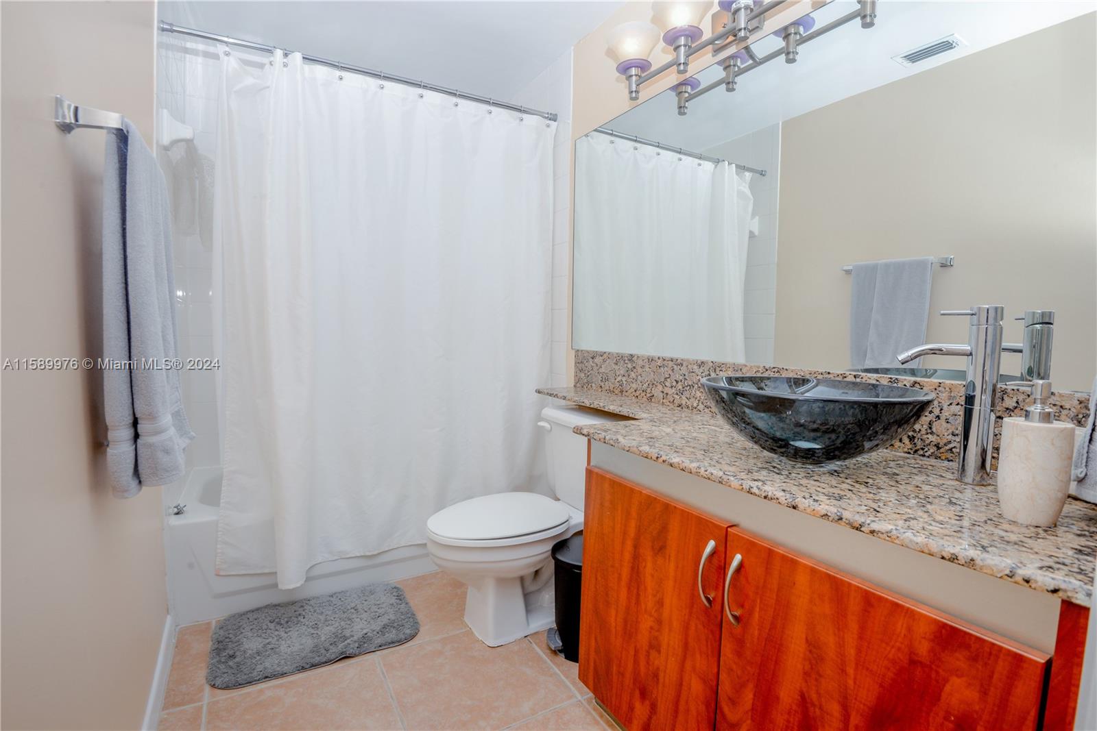 19601 E Country Club Dr #7103, Aventura FL 33180