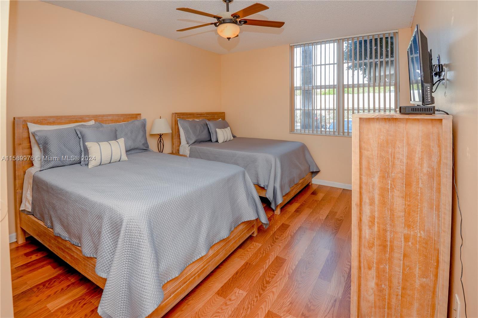 19601 E Country Club Dr #7103, Aventura FL 33180