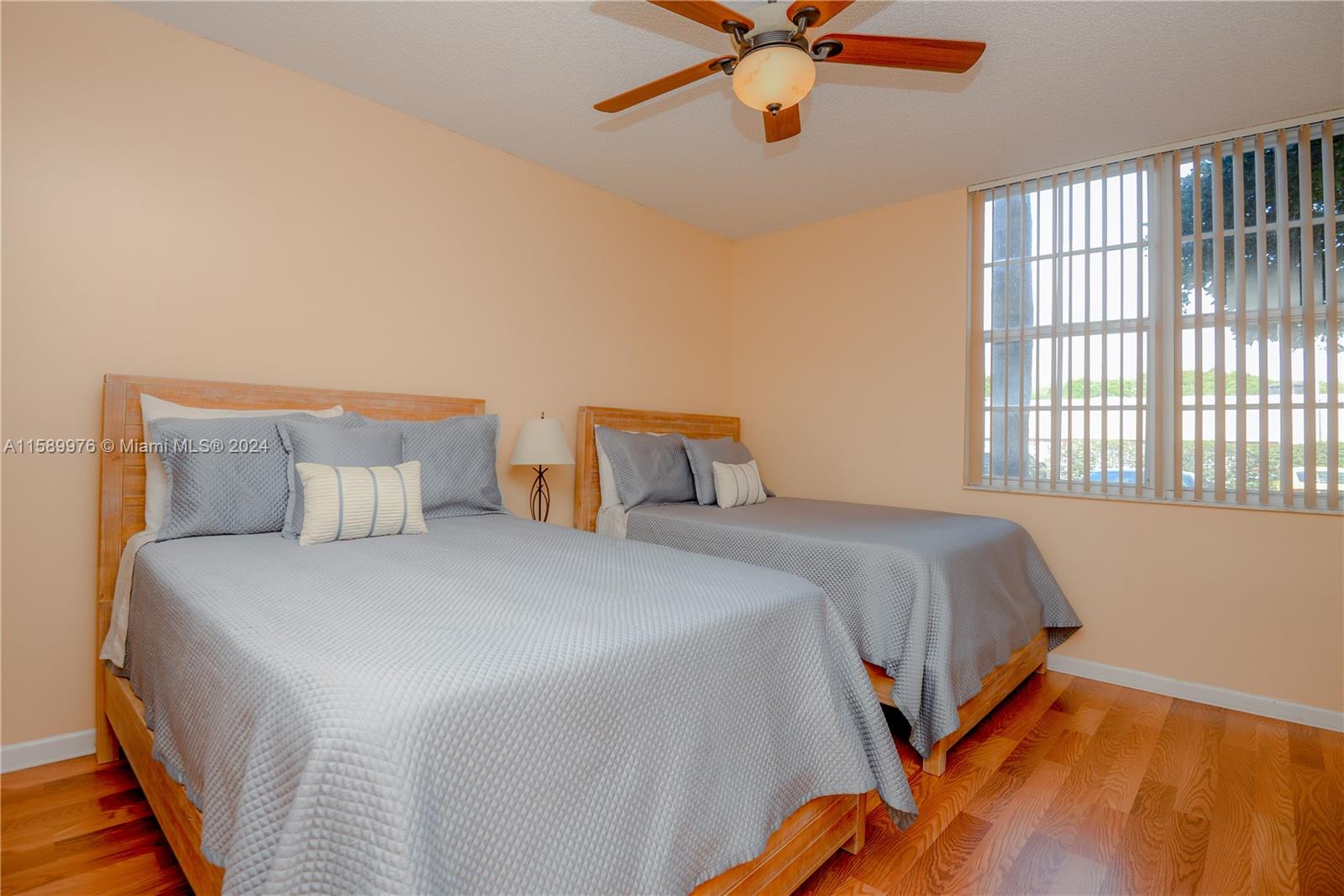 19601 E Country Club Dr #7103, Aventura FL 33180