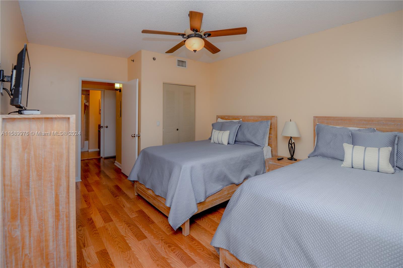 19601 E Country Club Dr #7103, Aventura FL 33180