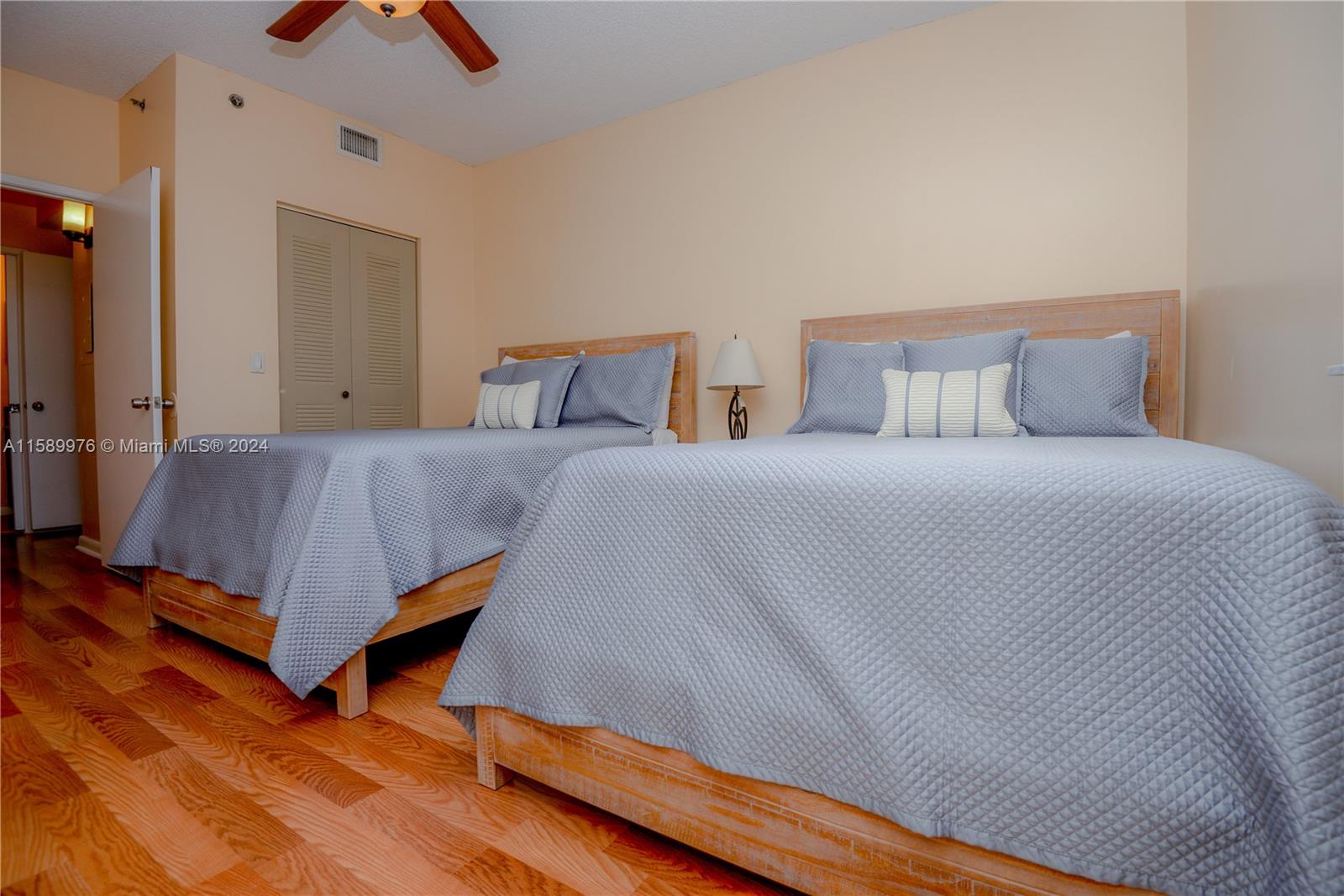 19601 E Country Club Dr #7103, Aventura FL 33180