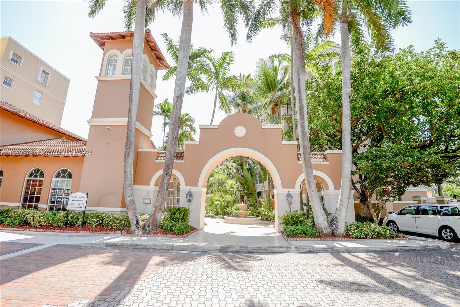 19601 E Country Club Dr #7103, Aventura FL 33180