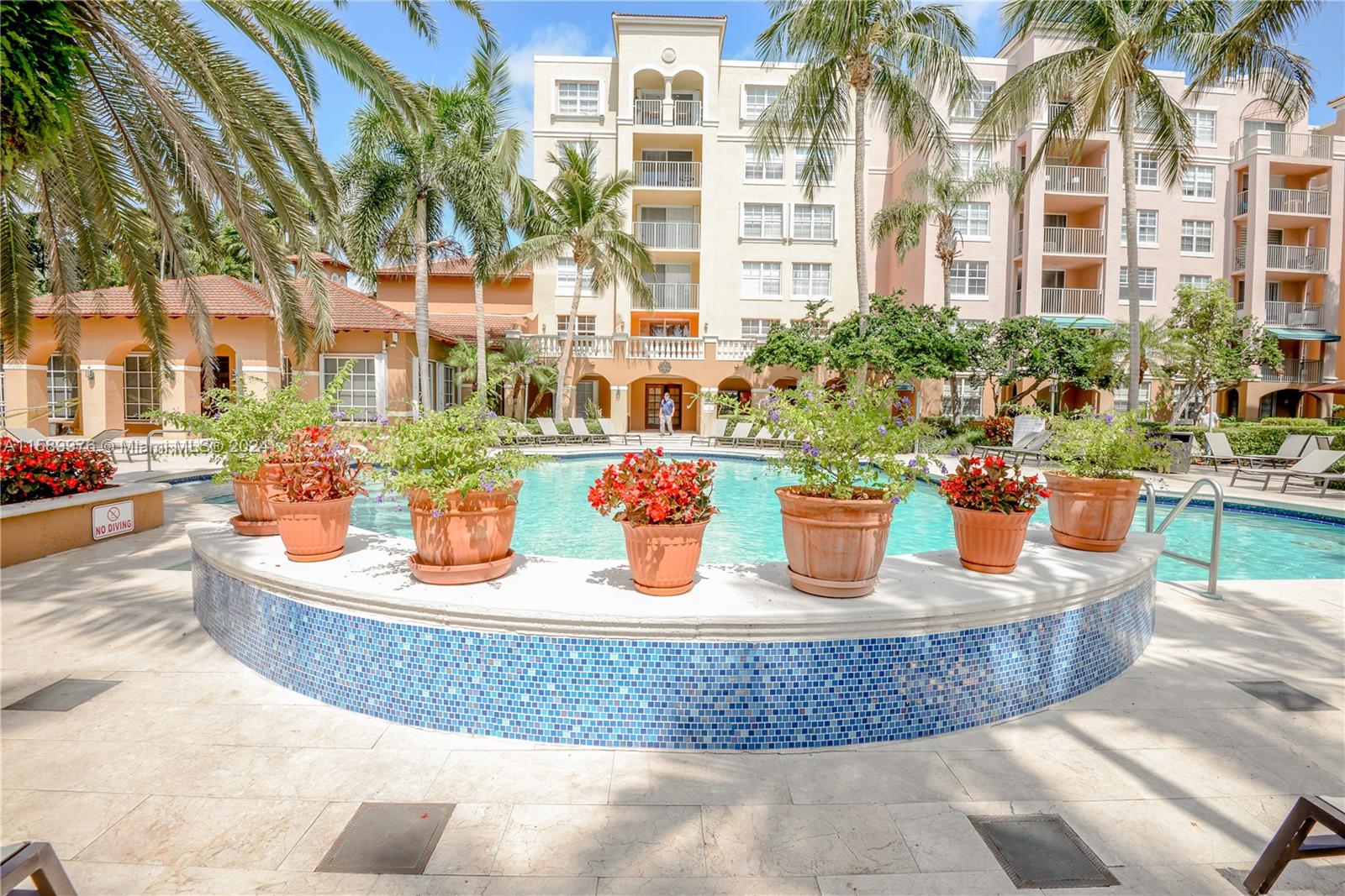 19601 E Country Club Dr #7103, Aventura FL 33180