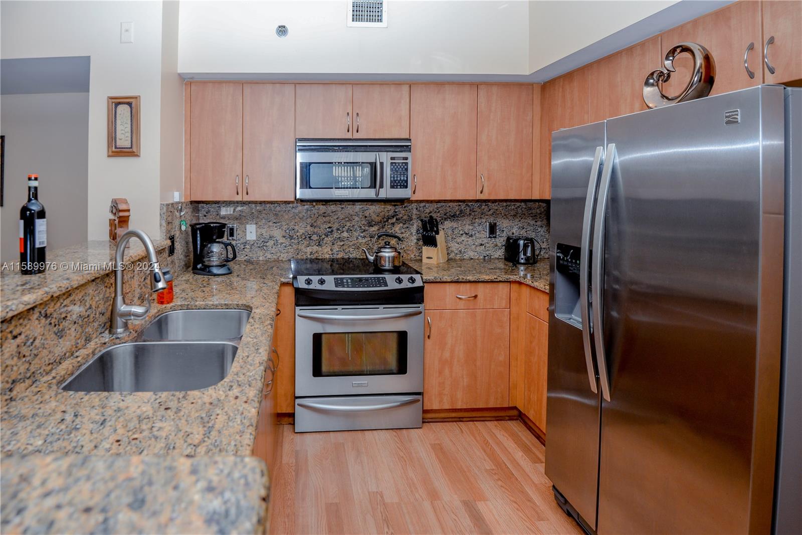 19601 E Country Club Dr #7103, Aventura FL 33180