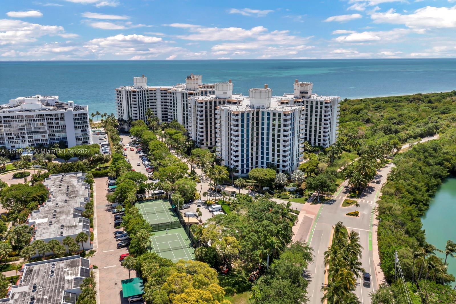 Condo just steps from Bill Baggs State Park and the ocean, with stunning, unobstructed ocean views. The foyer opens into modern living and dining area. The kitchen features white cabinets and a white granite countertop. The master bedroom includes a king bed, a walk-in closet, and an en-suite bathroom with a large shower and double sinks. The second bedroom is furnished with two Murphy beds, and the second bathroom is equipped with a shower. Amenities include two pools, gym, a children room, tennis court and barbecue facilities. Enjoy direct beach access complete with lounge chairs and umbrellas. On-site restaurant and beauty salon add convenience. The condo is fully furnished and equipped. The property is available from November to the end of June 2025 (NEGOTIABLE IF NEEDED)