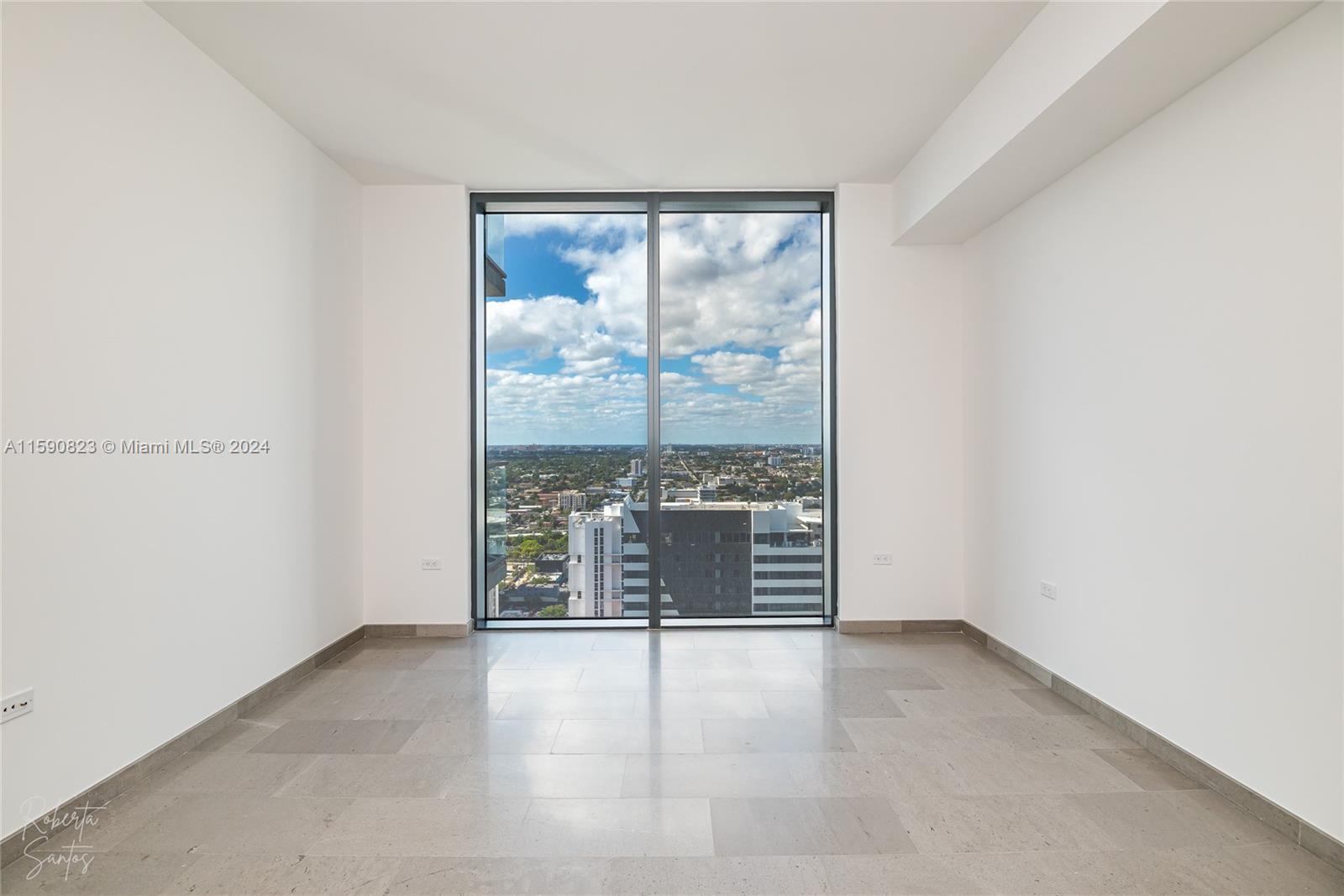 88 SW 7th St #2504, Miami, Florida image 36