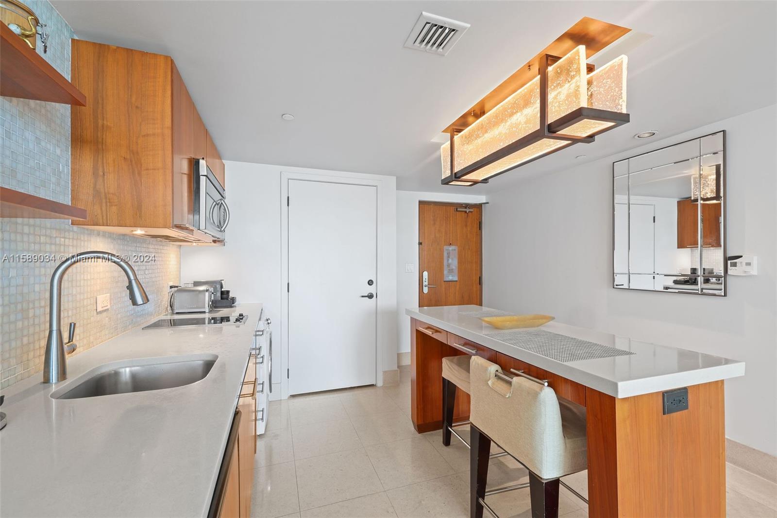 6801 Collins Ave #516, Miami Beach, Florida image 3