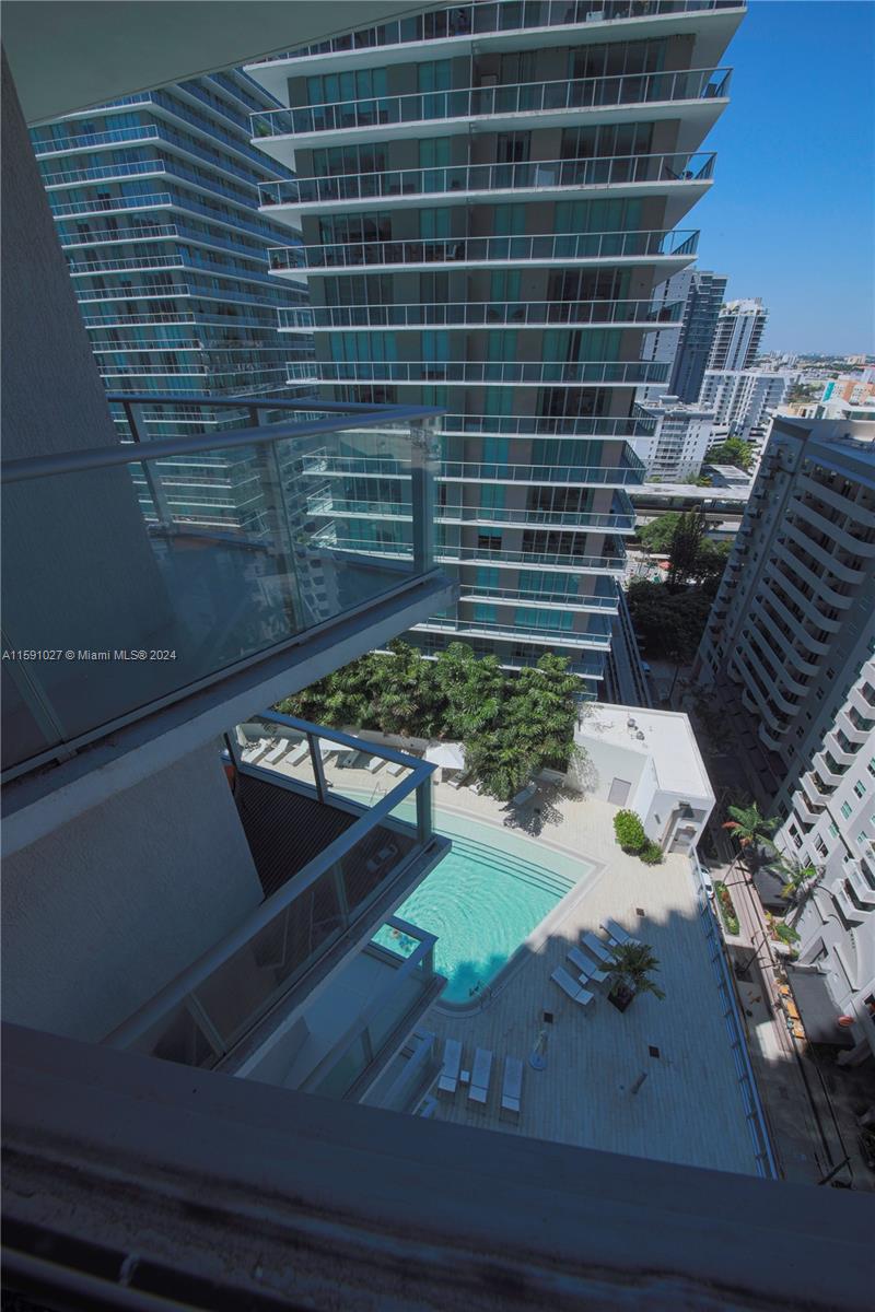 Listing Photo 6