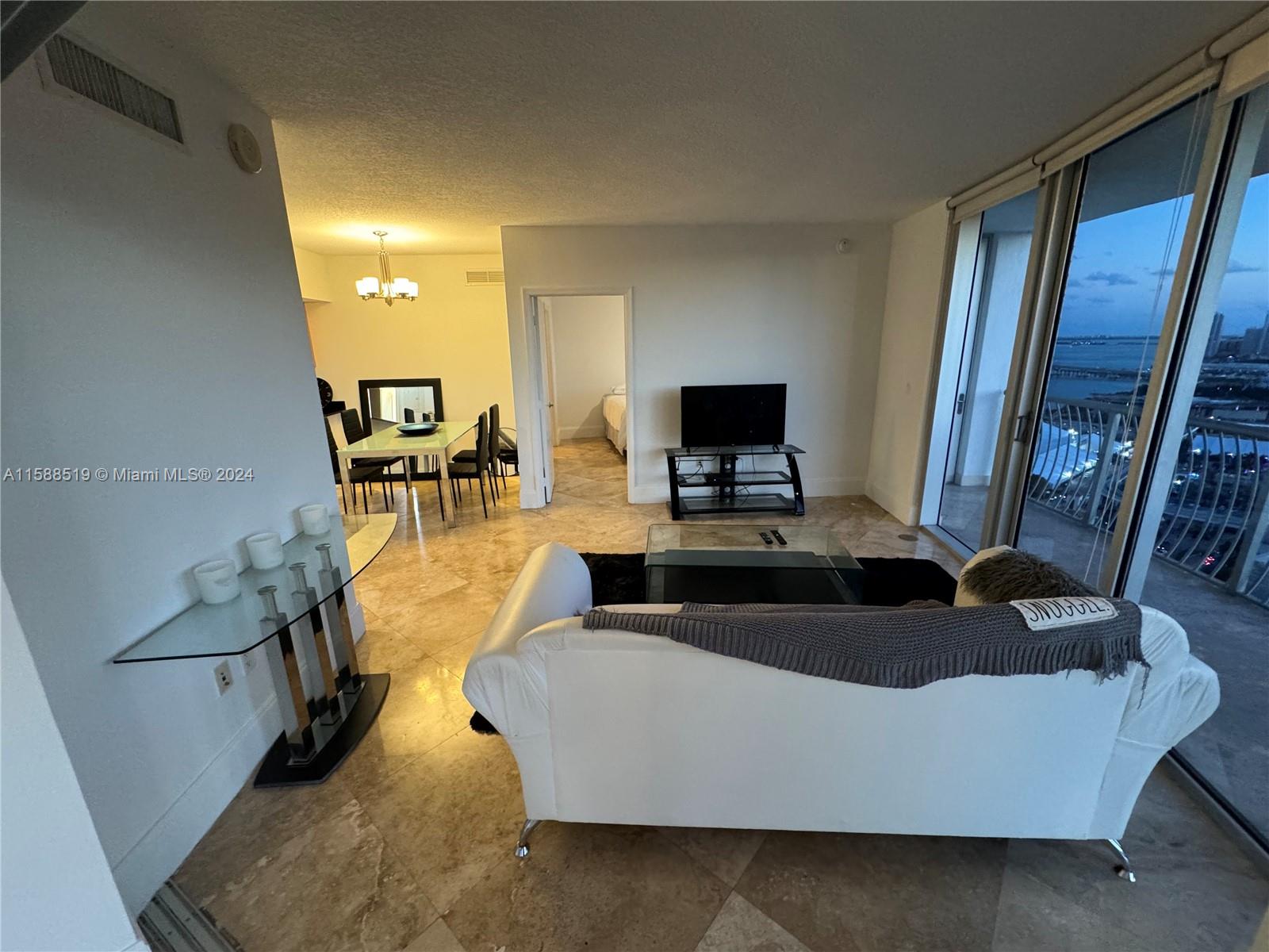 1750 N Bayshore Dr #3114, Miami, Florida image 2