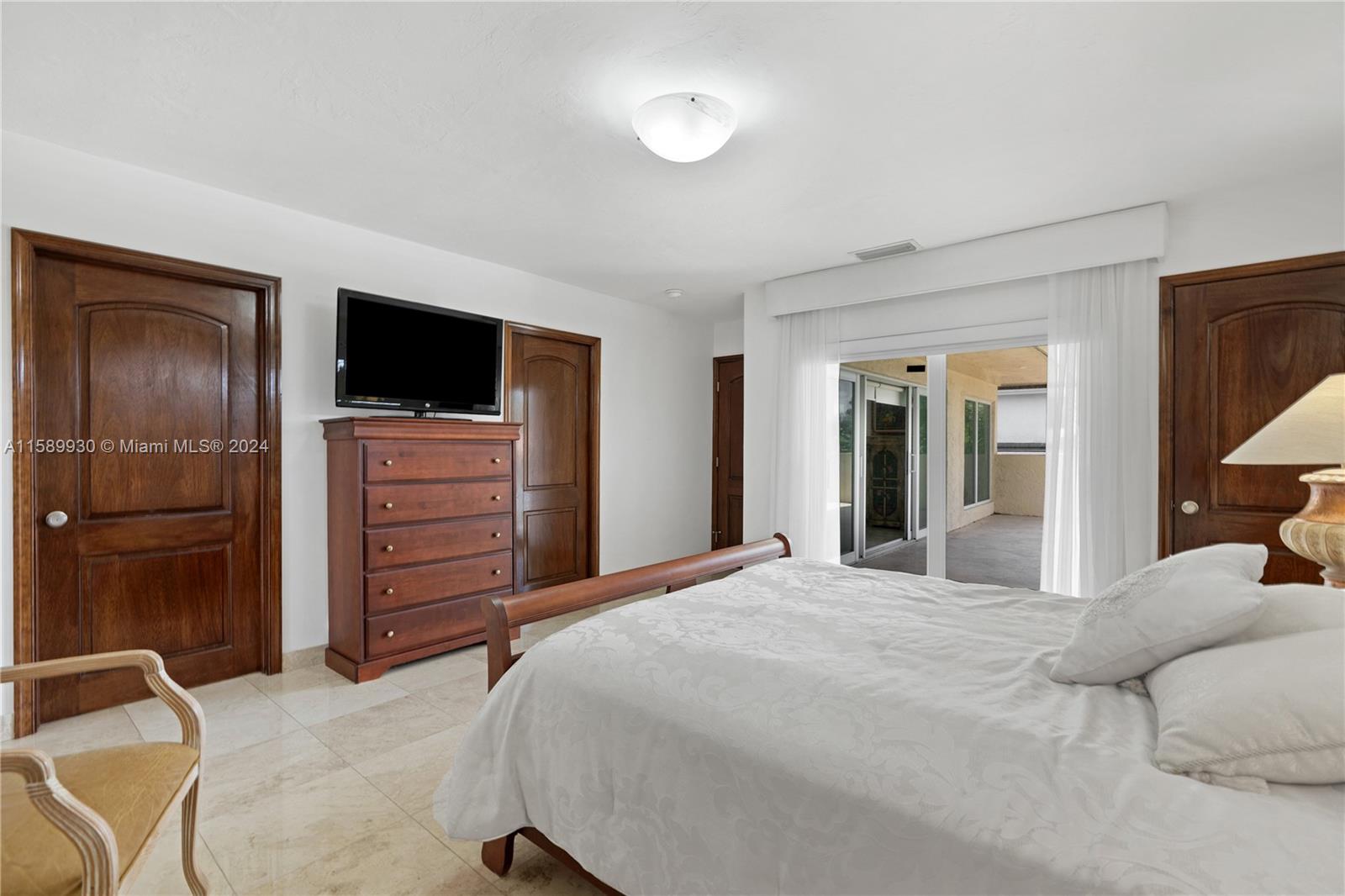 530 Ocean Blvd, Golden Beach, Florida image 32