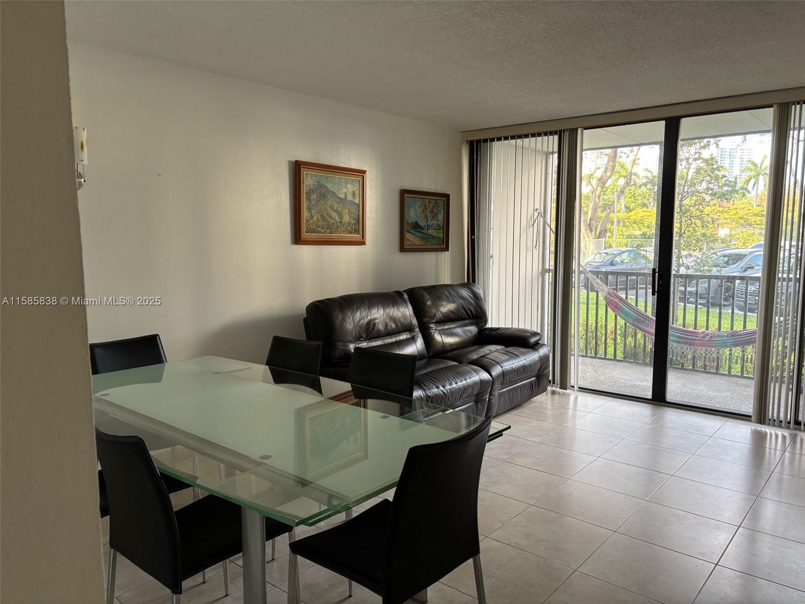 3475 N Country Club Dr #116, Aventura, Florida image 21