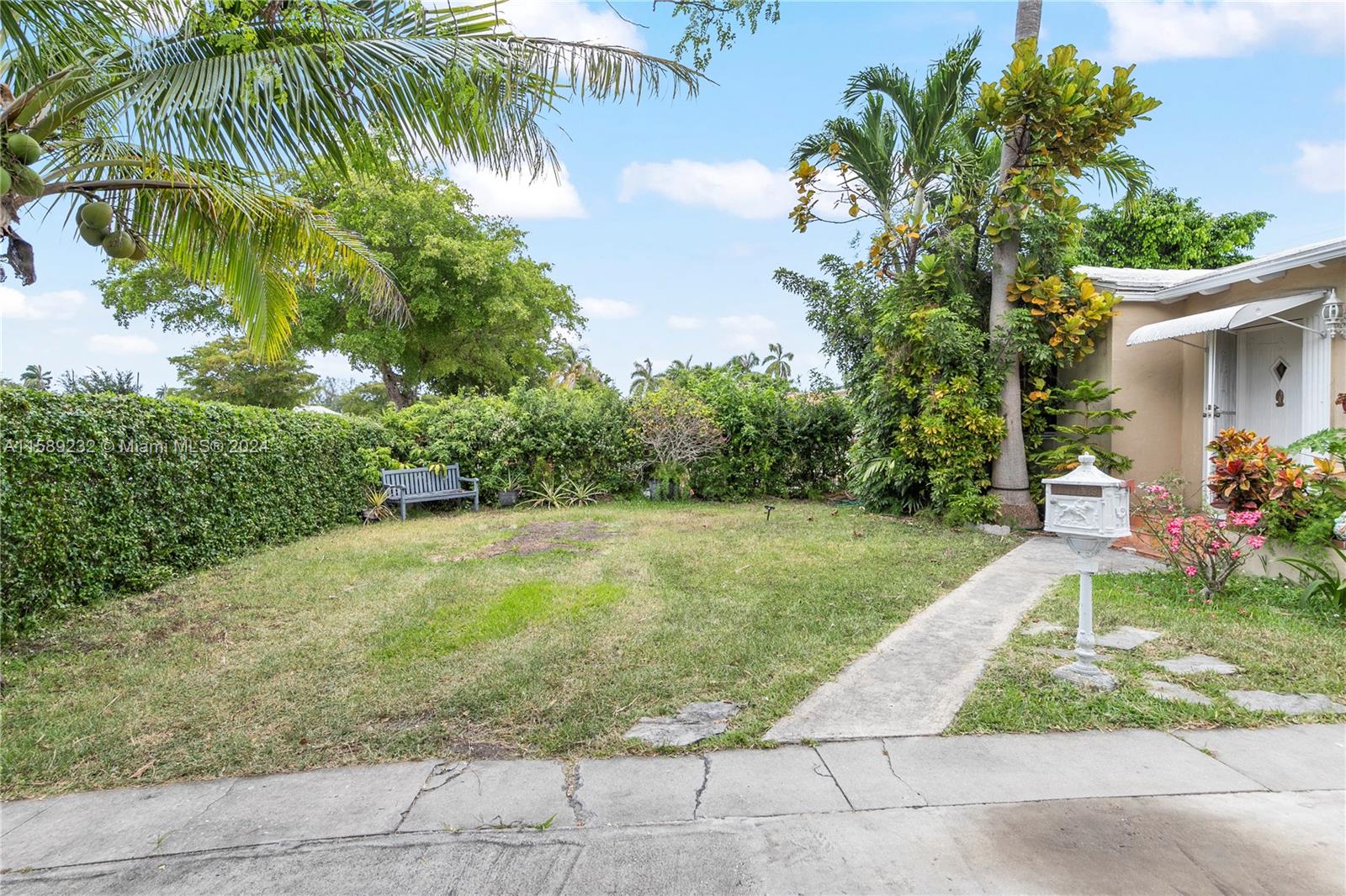 1536 71st St, Miami Beach, Florida image 29