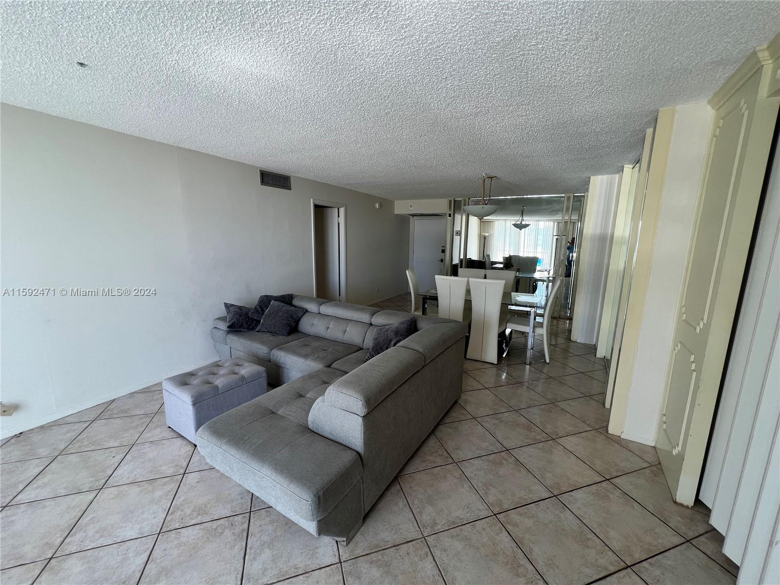 6039 Collins Ave #1034, Miami Beach, Florida image 5