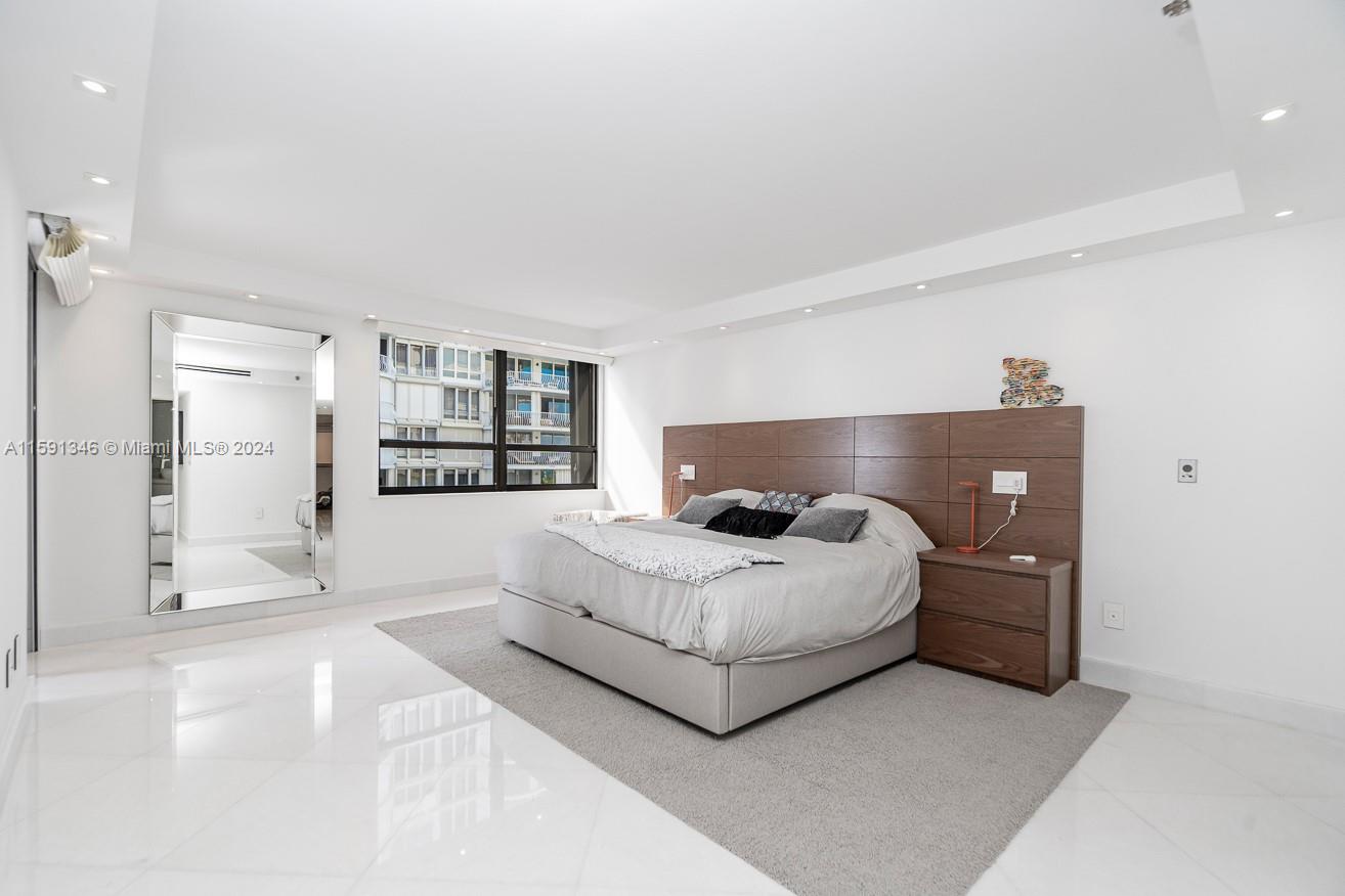 10175 Collins Ave #804, Bal Harbour, Florida image 21