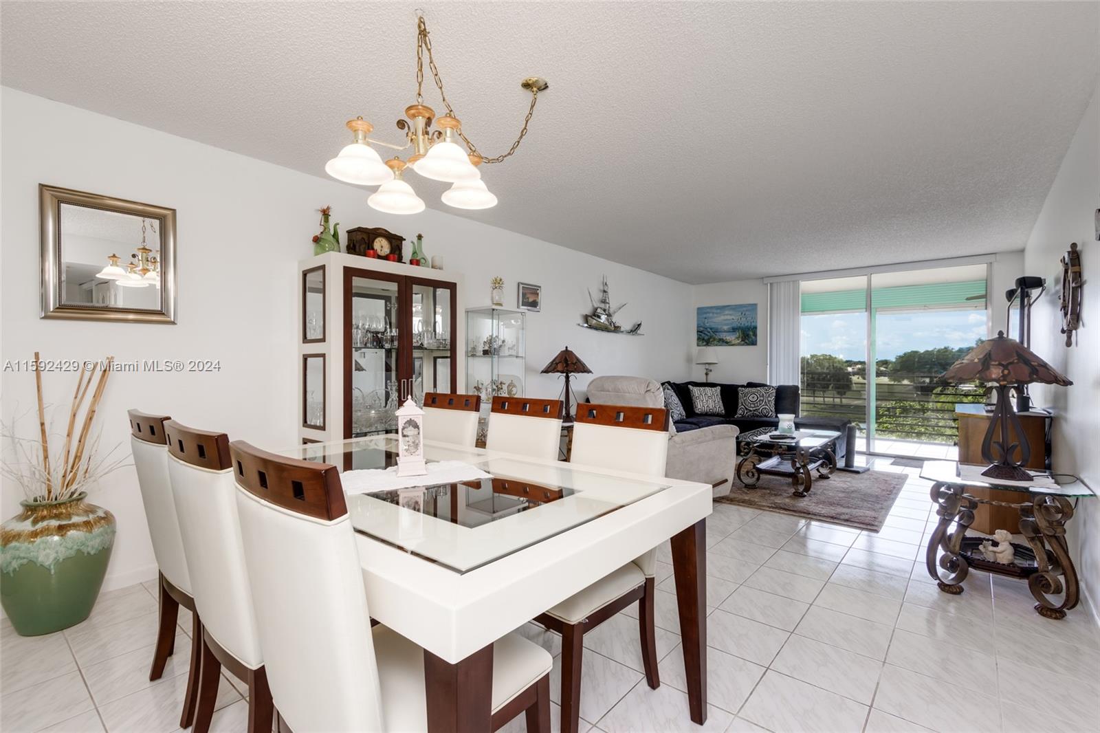 3231 Holiday Springs Blvd #409, Margate, Florida image 7