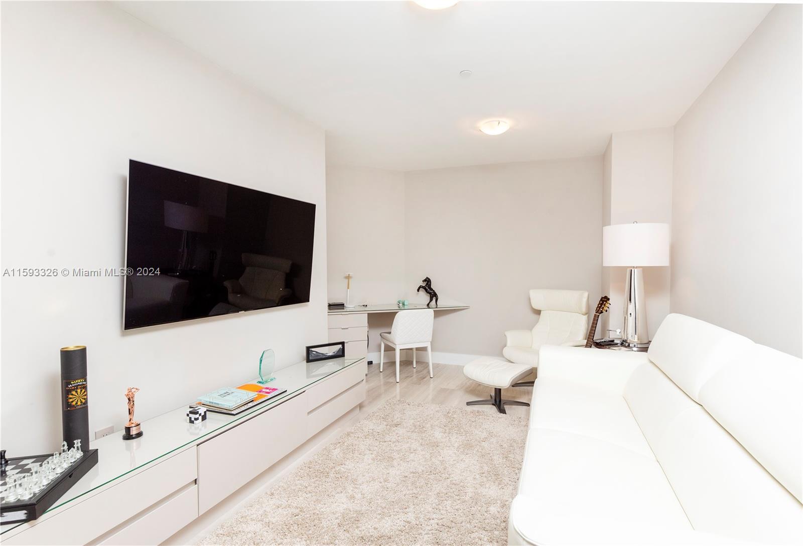 17301 Biscayne Blvd #L-PH-10, North Miami Beach, Florida image 12