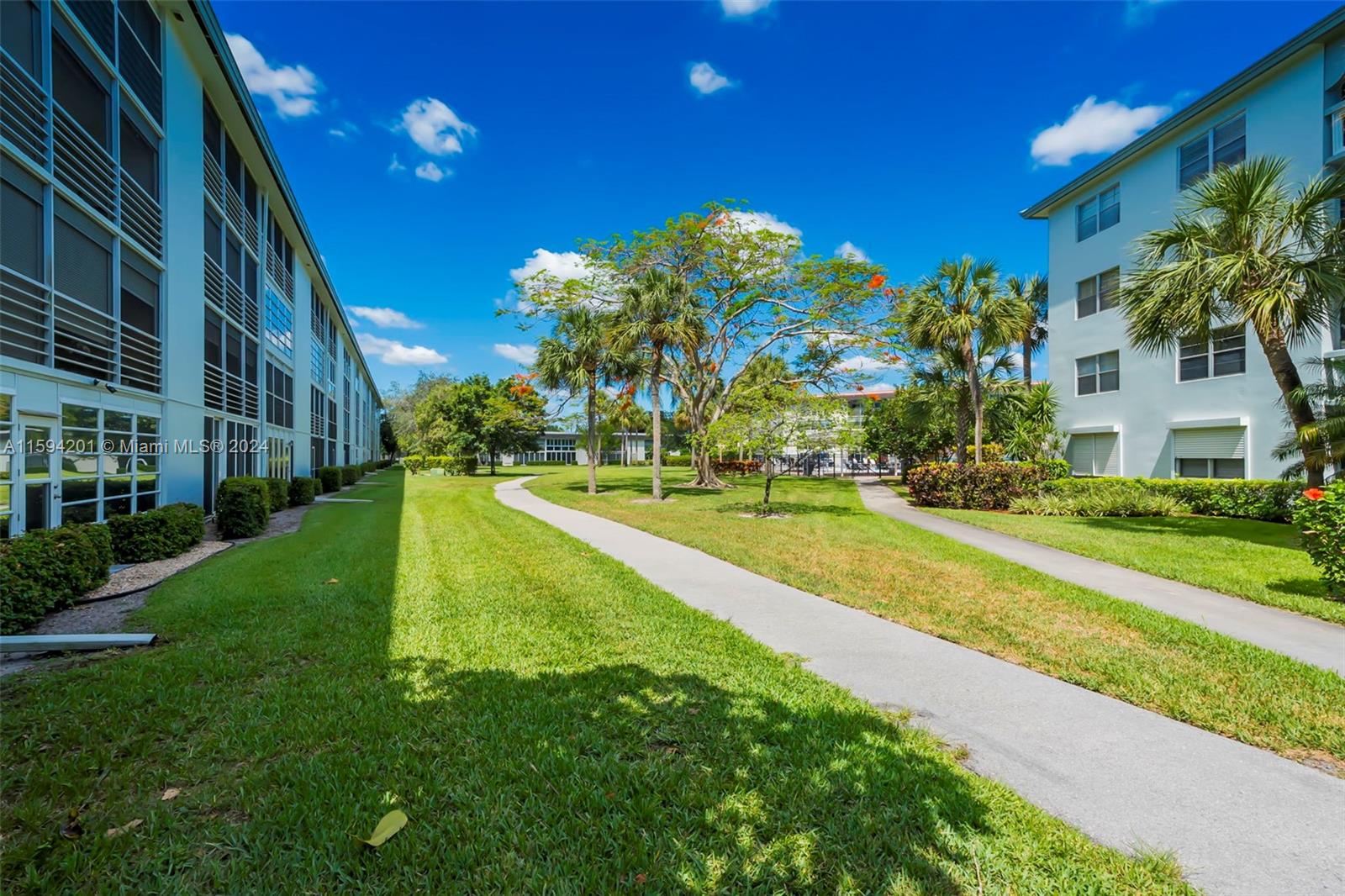 2803 Victoria Way #C2, Coconut Creek, Florida image 37