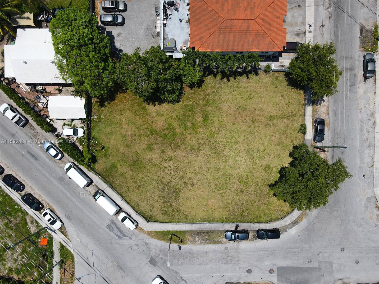 1510 NW 16 Te, Miami, Florida image 2