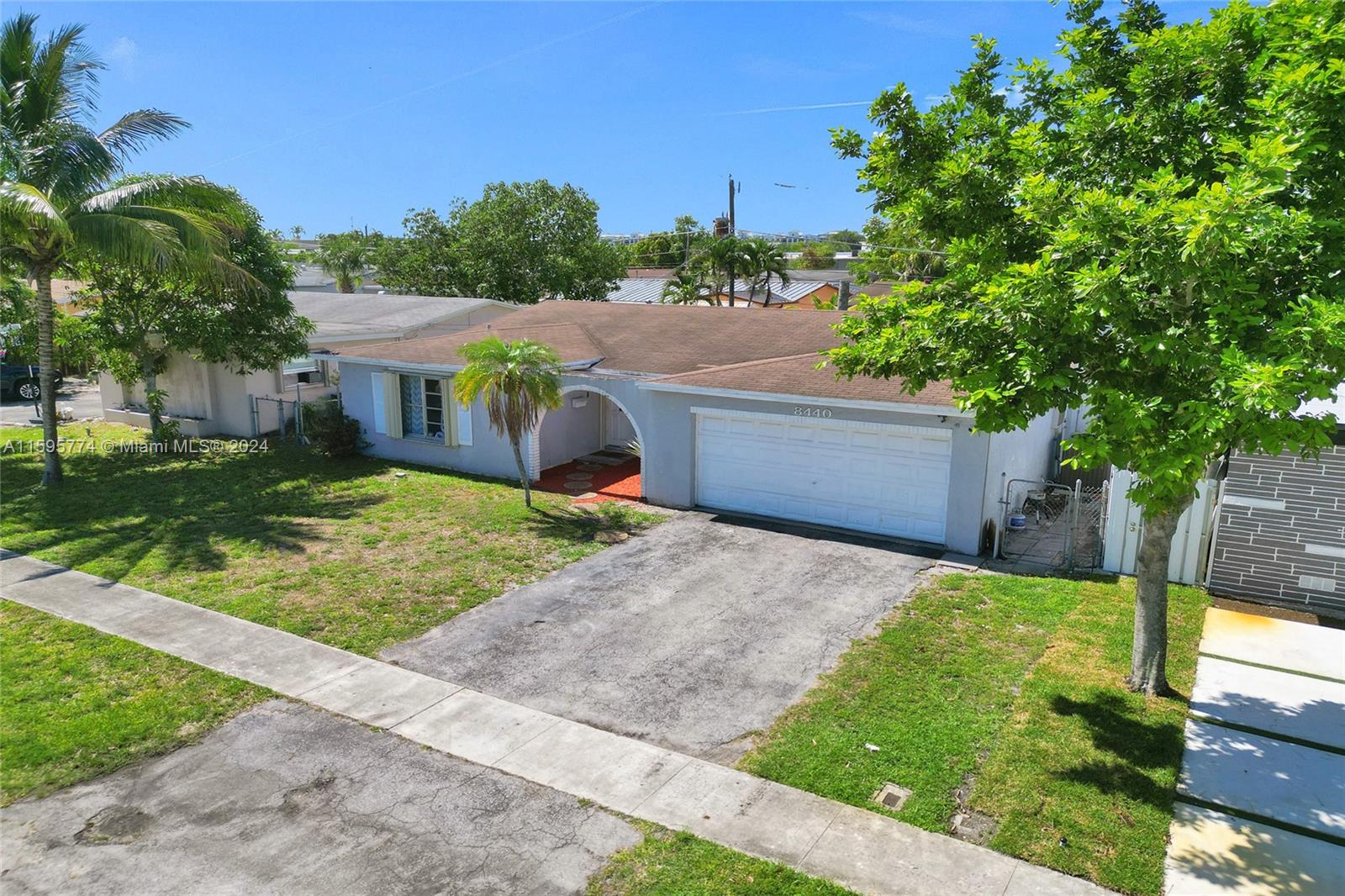 8440 NW 21st St, Sunrise, Florida image 2