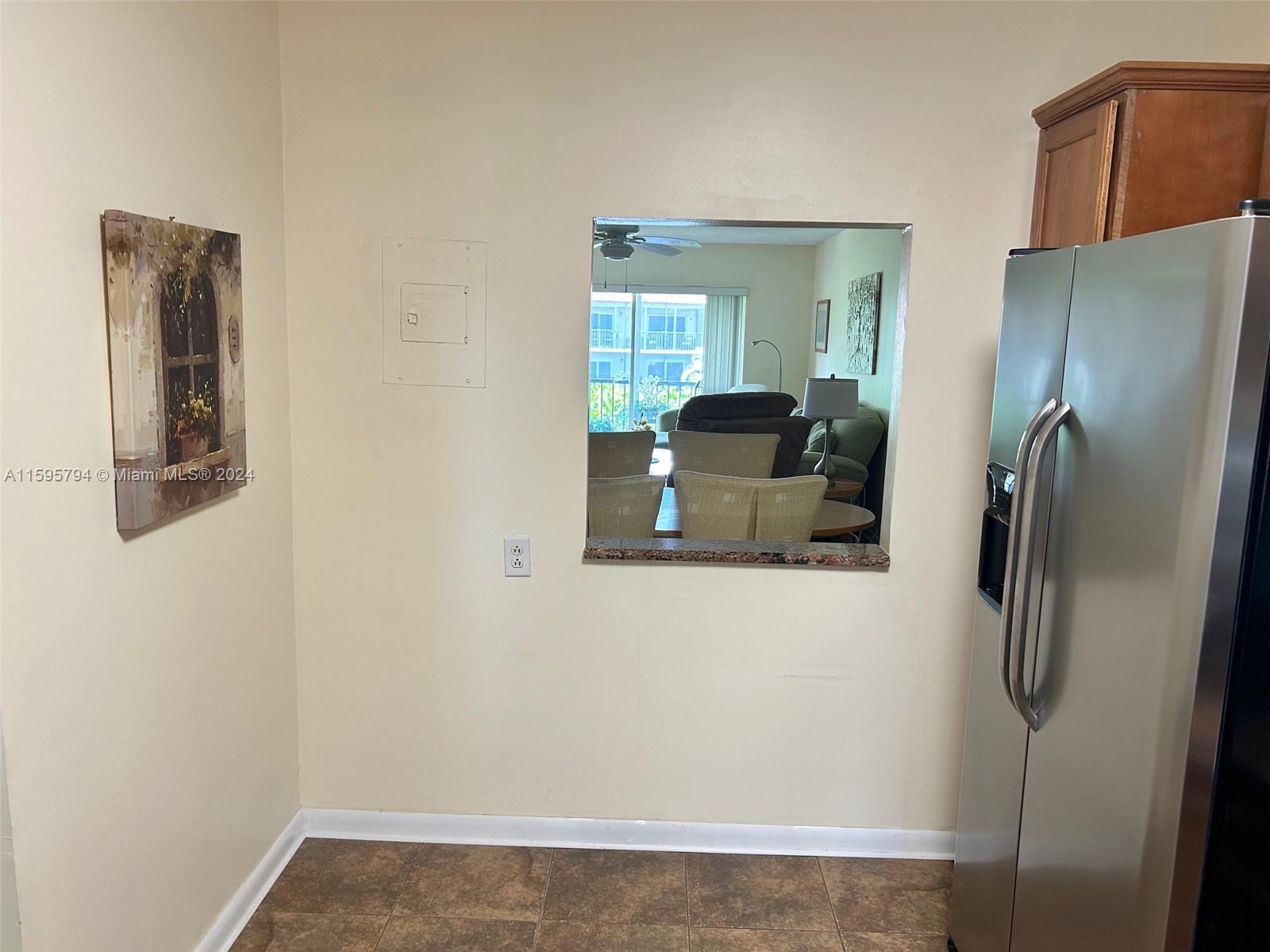 371 S Hollybrook Dr #308, Pembroke Pines, Florida image 4