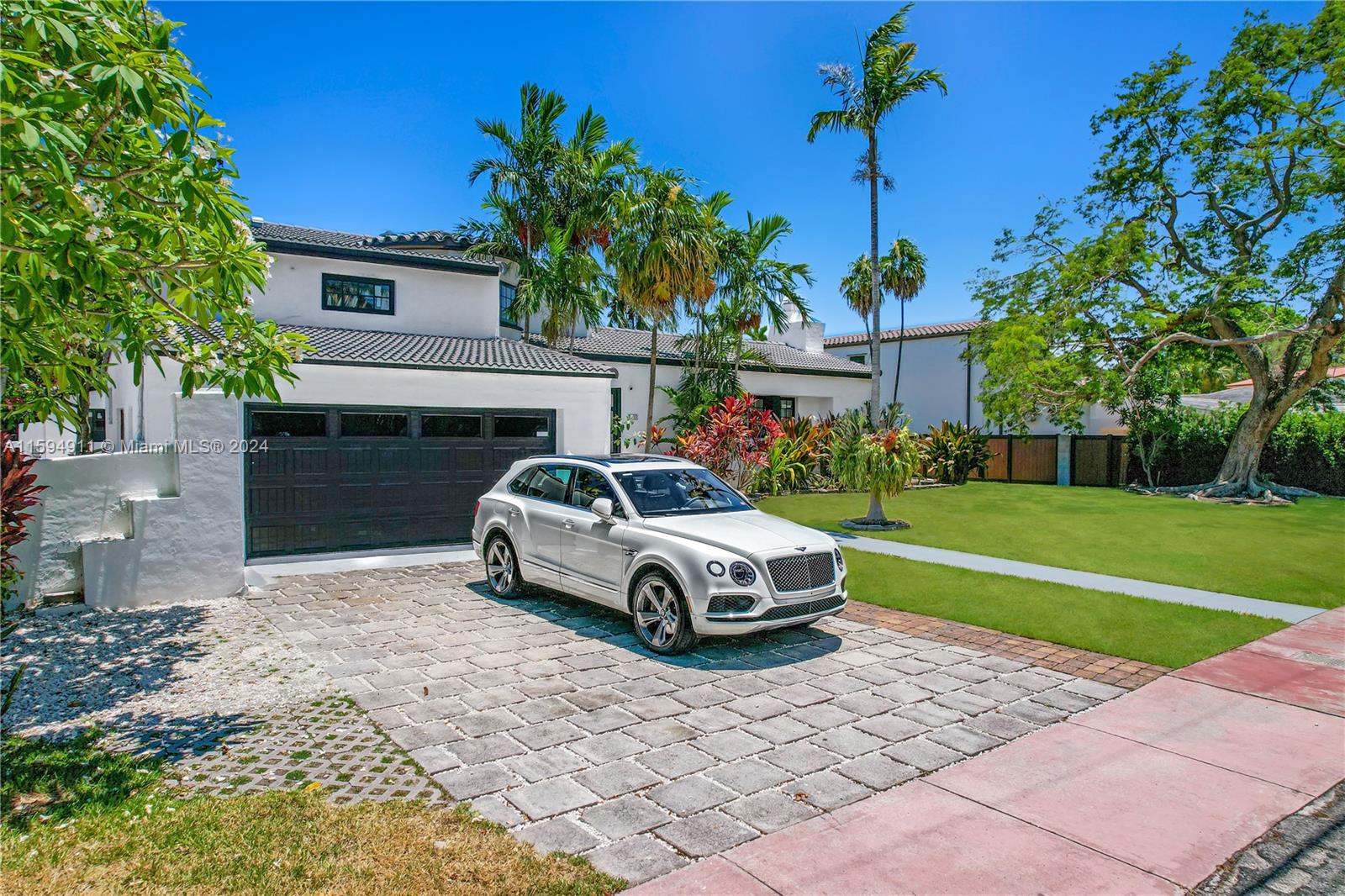 5149 Alton Rd, Miami Beach, Florida image 2