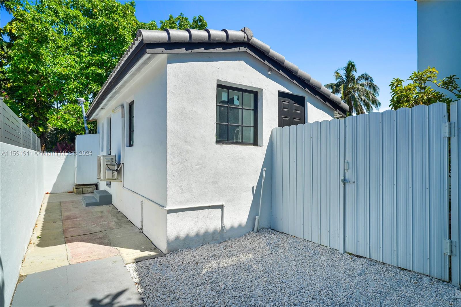 5149 Alton Rd, Miami Beach, Florida image 35