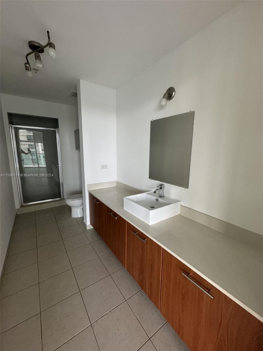 Listing Photo 12