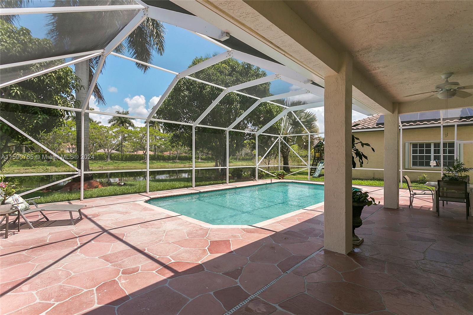 4032 Pinewood Ln, Weston, Florida image 30