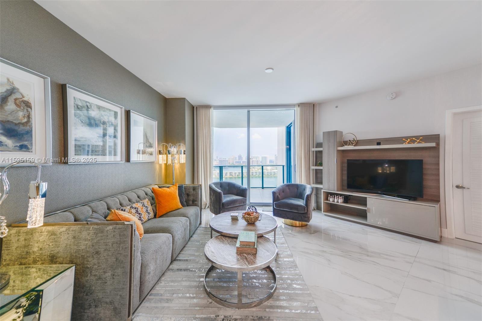 Condo for Sale in North Miami Beach, FL