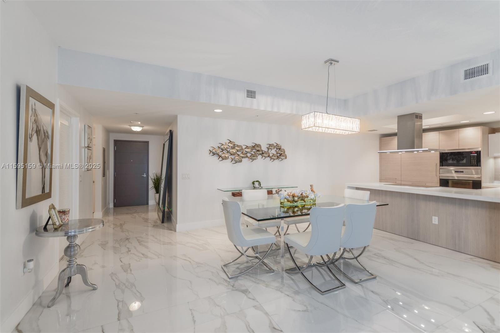 17111 Biscayne Blvd #2303, North Miami Beach, Florida image 4