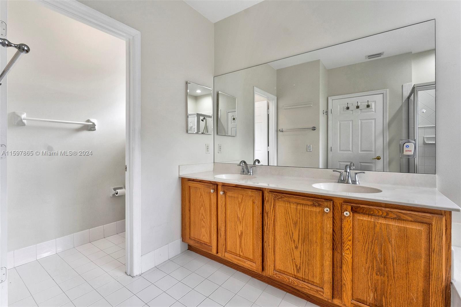 Listing Photo 18