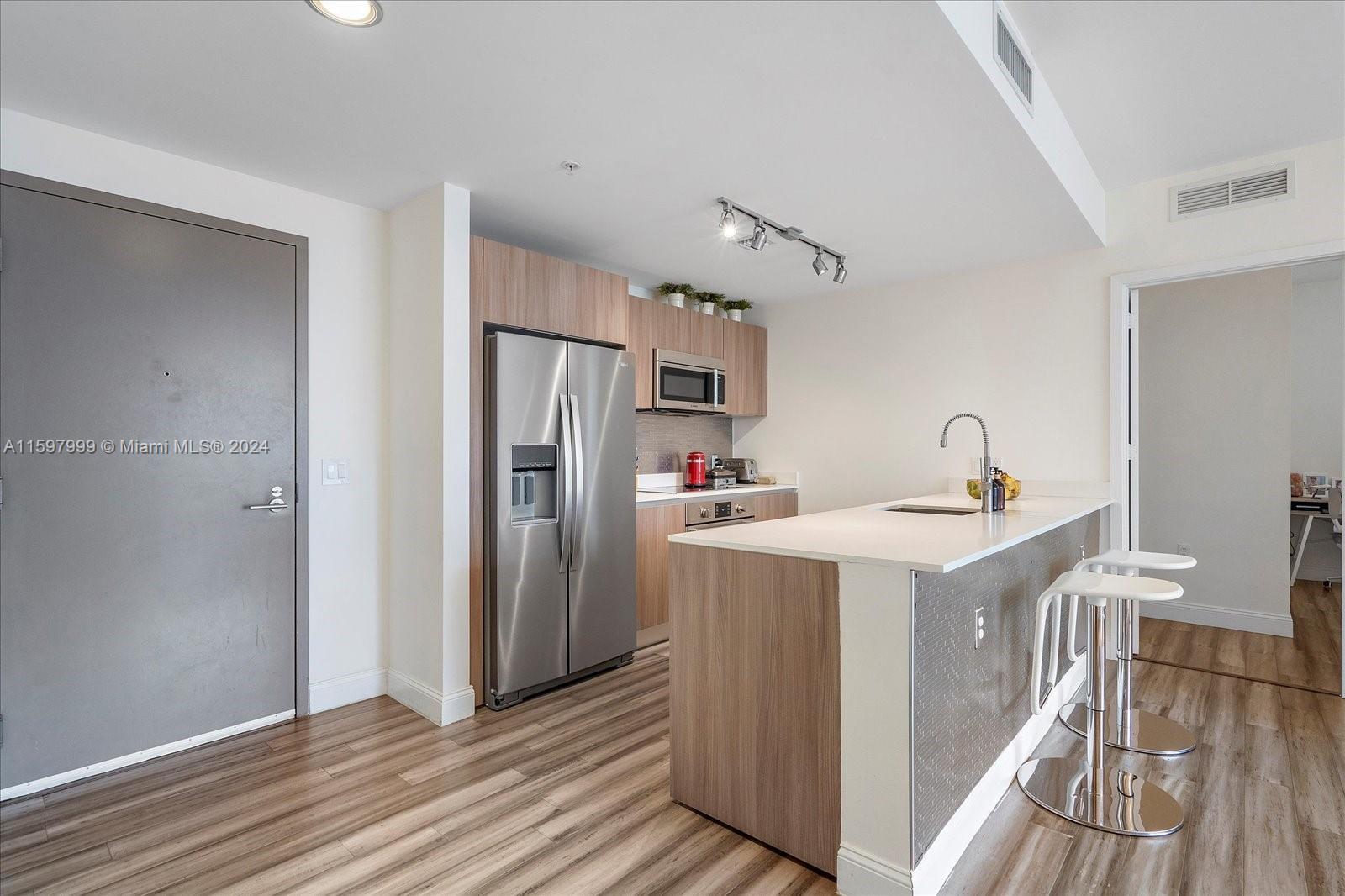201 SW 17th Rd #512, Miami FL 33129