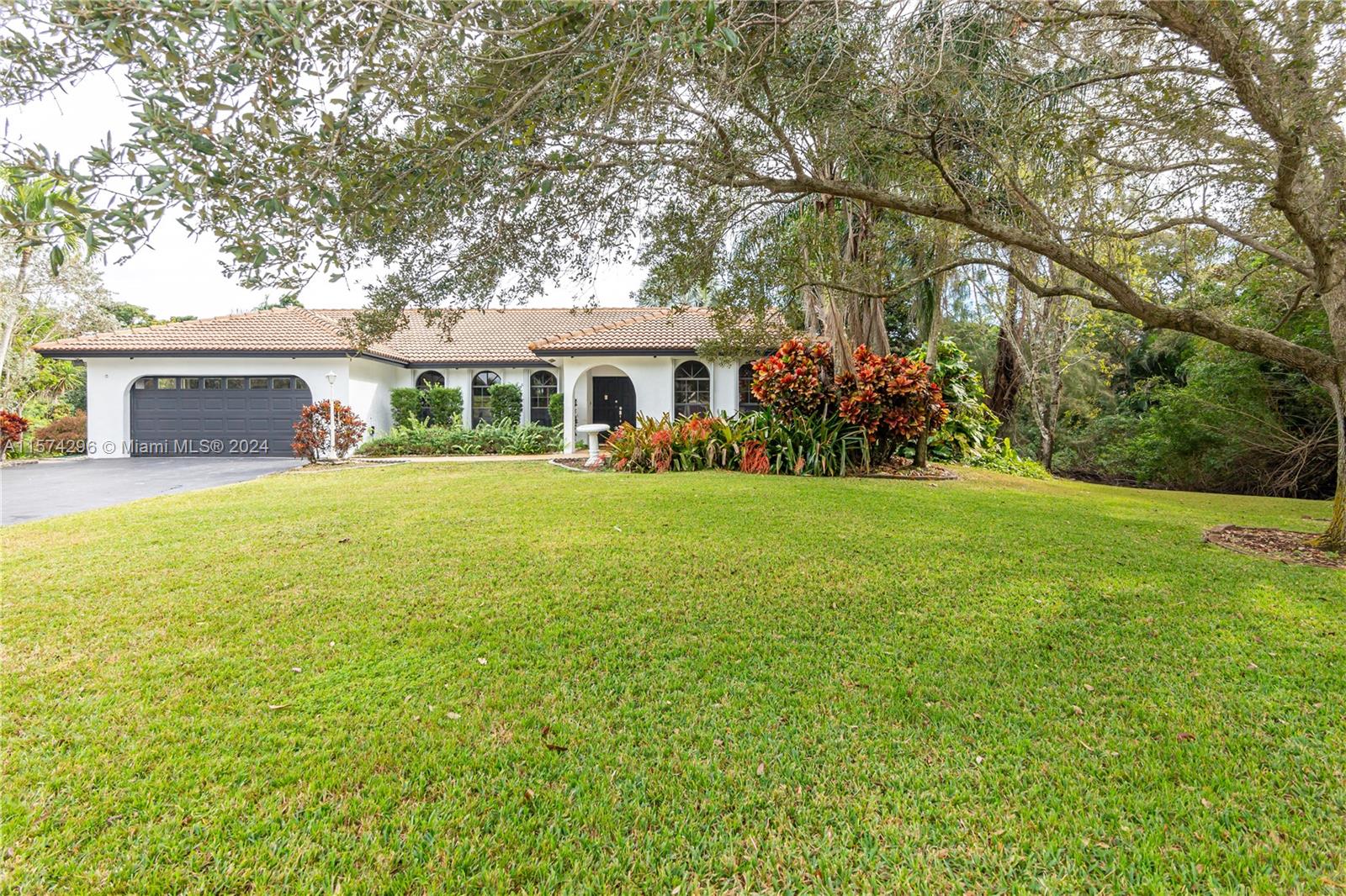 4490 SW 105th Ave, Davie, Florida image 3