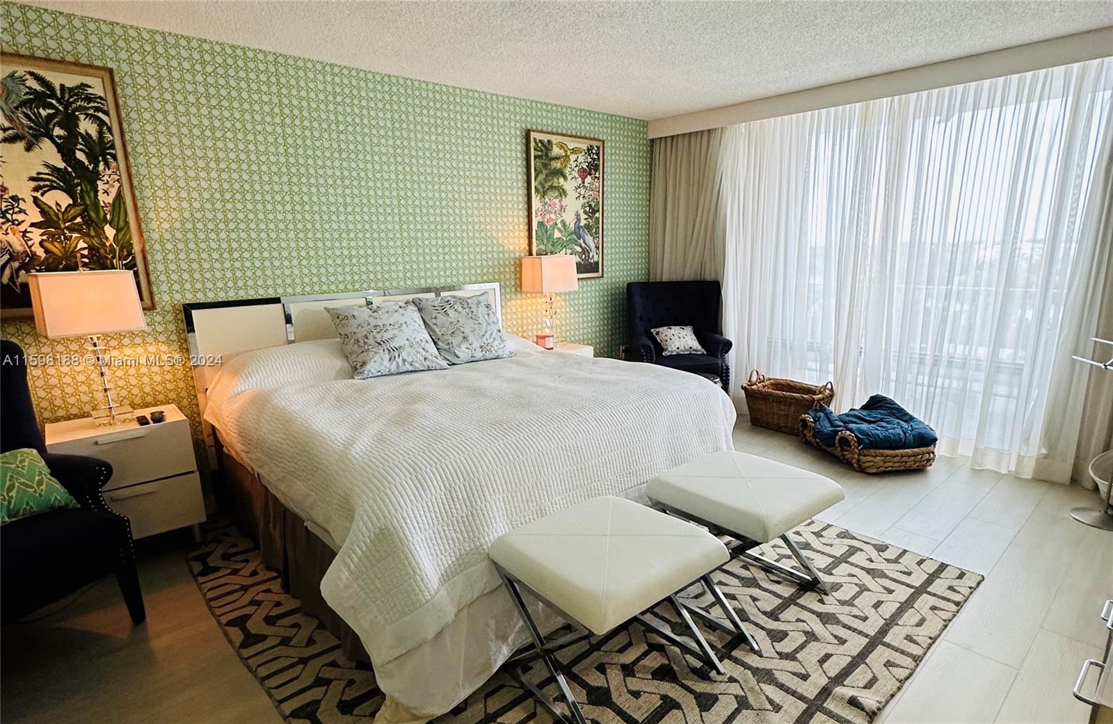 881 Ocean Dr #6G, Key Biscayne FL 33149