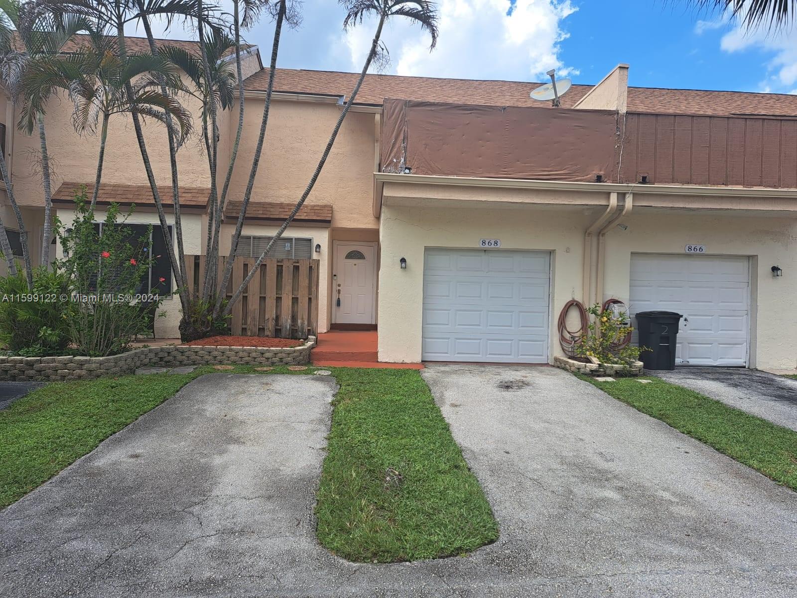 Residential, Plantation, Florida image 2