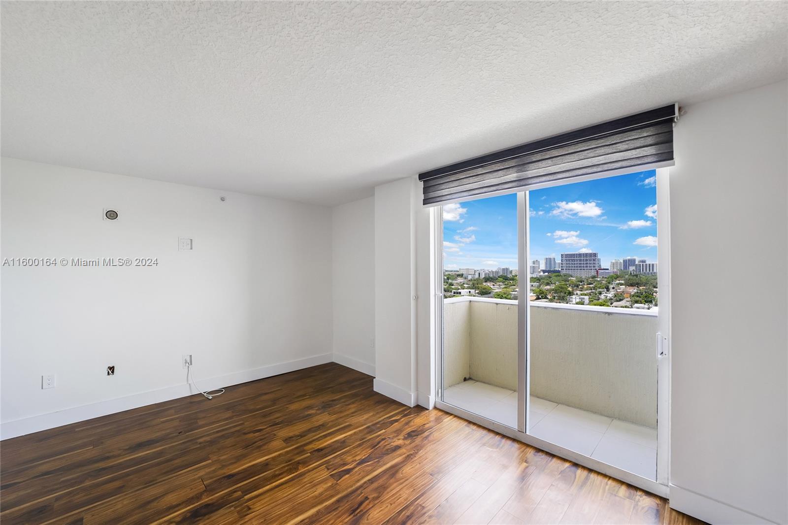 Listing Photo 17