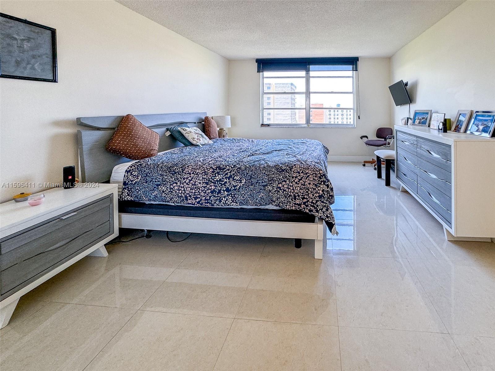 2780 NE 183rd St #1001, Aventura, Florida image 11