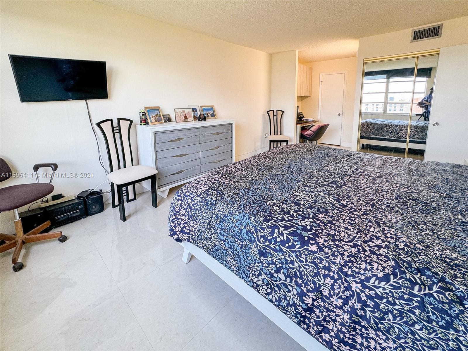 2780 NE 183rd St #1001, Aventura, Florida image 12