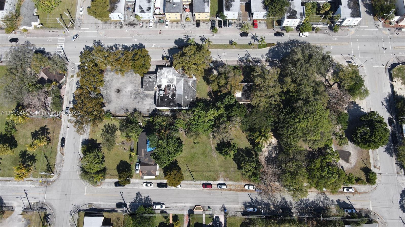 3373 Thomas Ave, Miami, Florida image 15