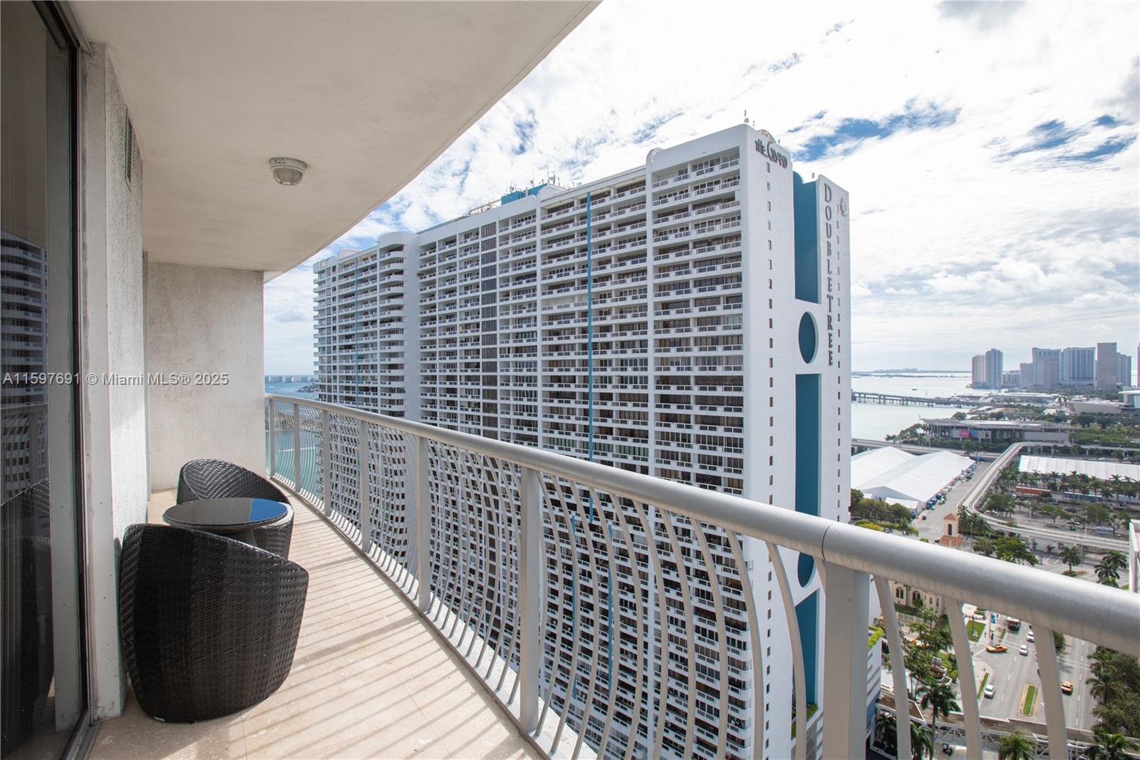 1750 N Bayshore Dr #2910, Miami, Florida image 9