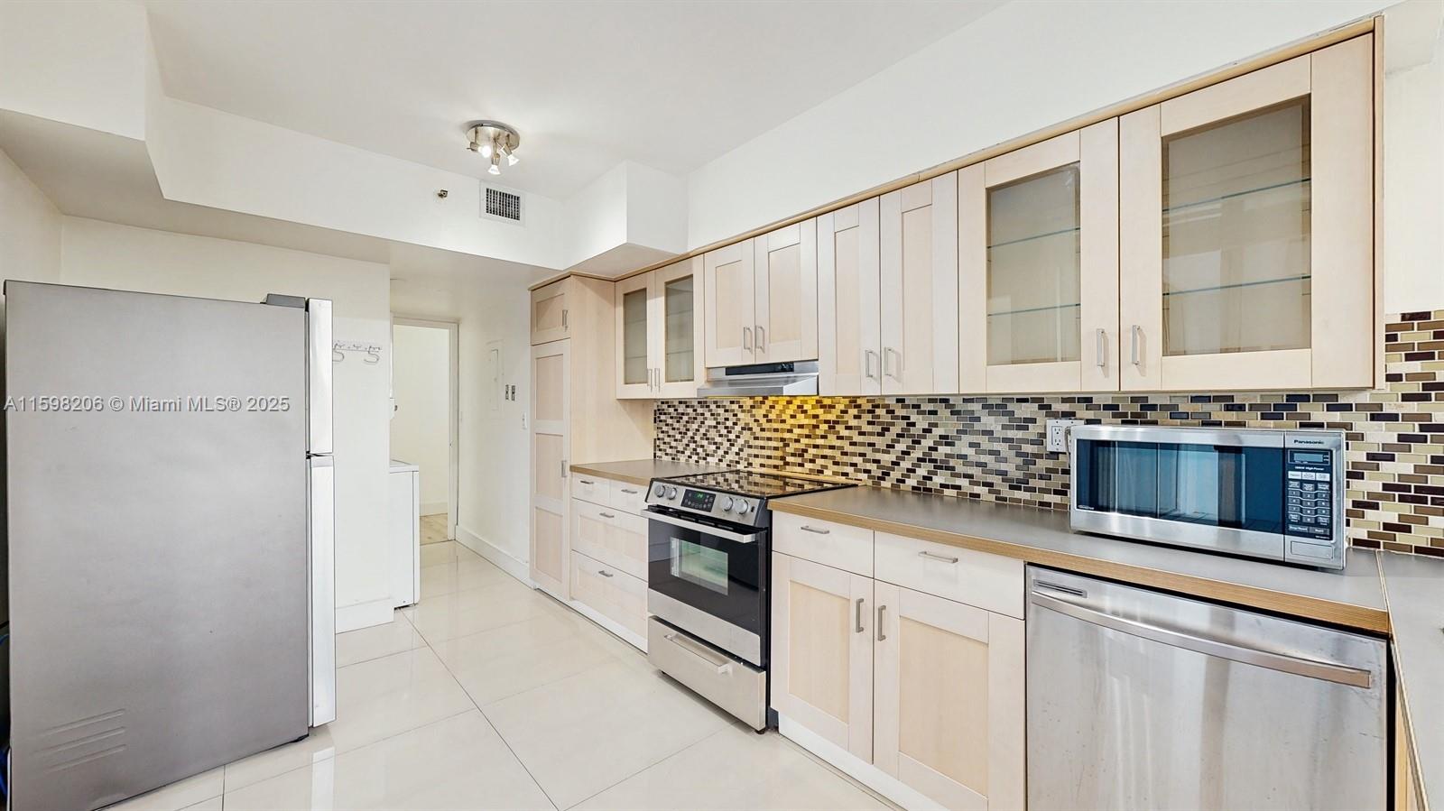 Apartamento à Venda em Miami, FL