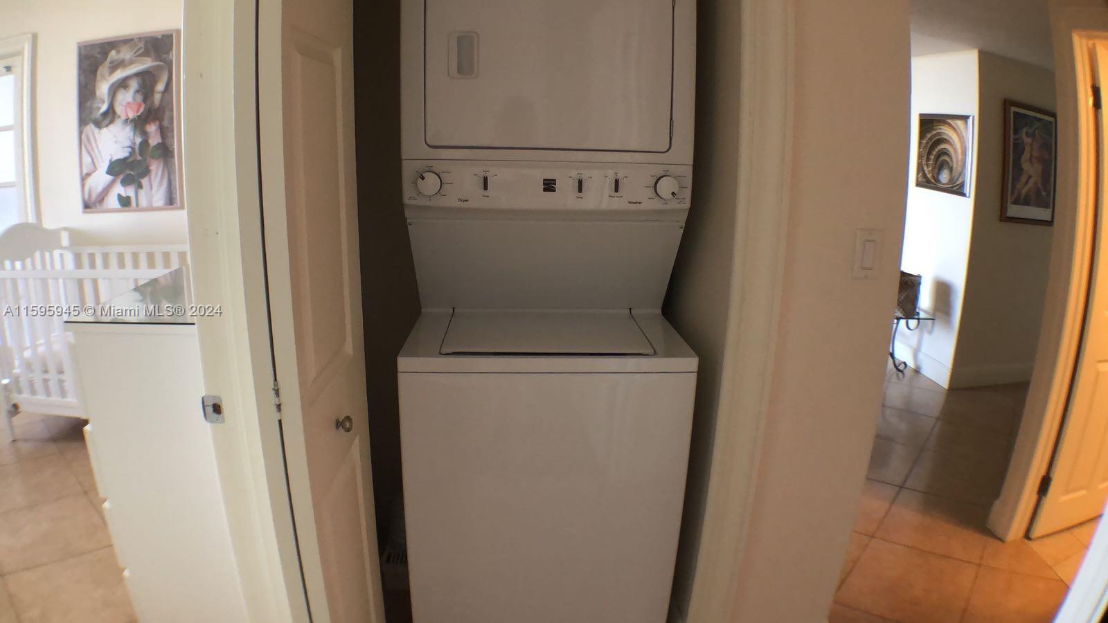 Listing Photo 12