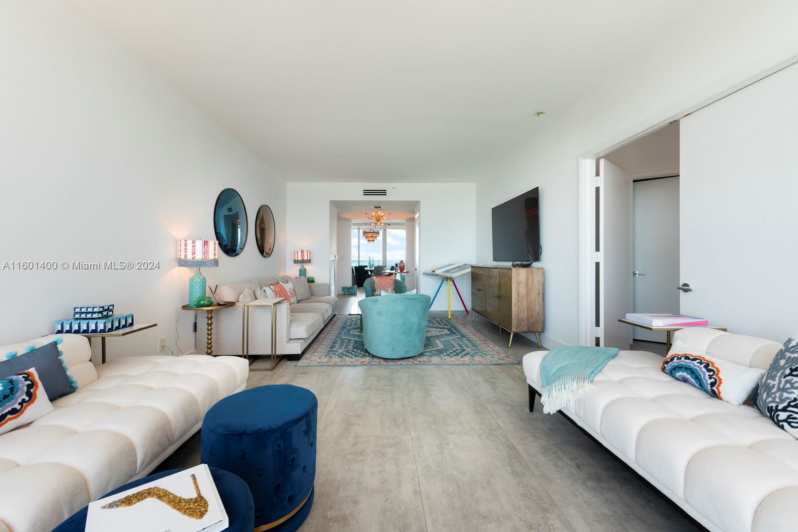 300 S Pointe Dr #3604, Miami Beach FL 33139
