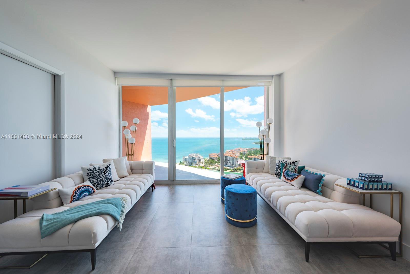 300 S Pointe Dr #3604, Miami Beach FL 33139