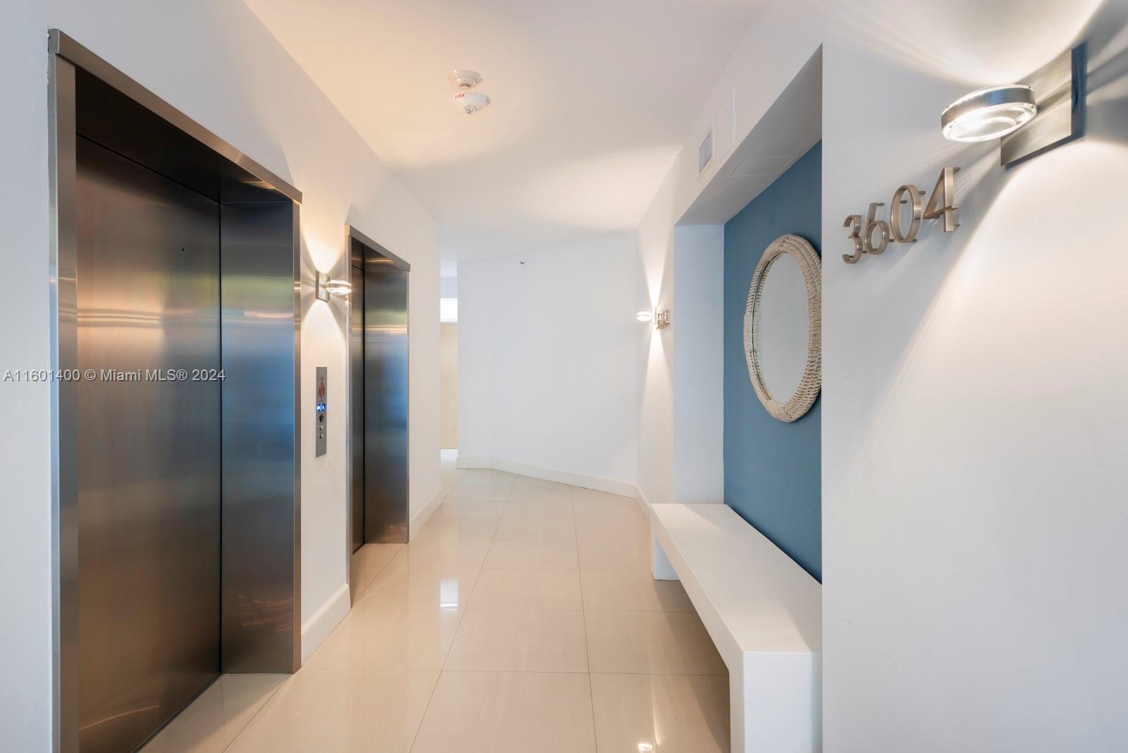 300 S Pointe Dr #3604, Miami Beach FL 33139