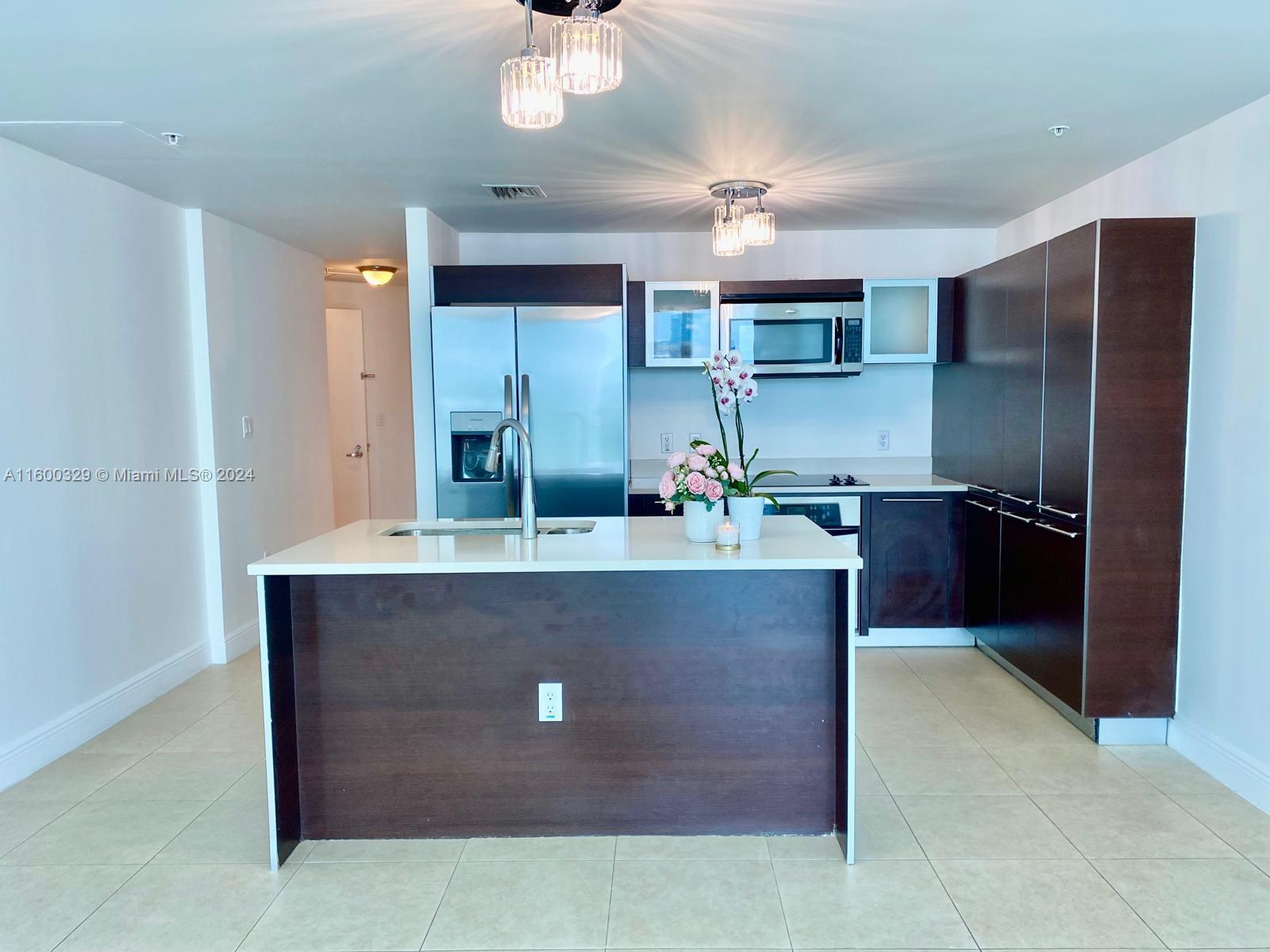 1900 N Bayshore Dr #3006, Miami, Florida image 3