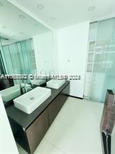1040 Biscayne Blvd #3508, Miami FL 33132