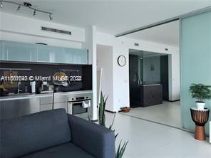1040 Biscayne Blvd #3508, Miami FL 33132